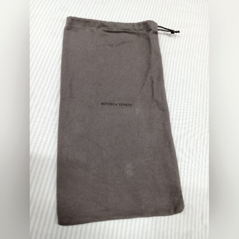 Bottega Veneta dustbag 15.5 x 8